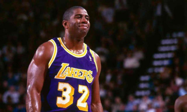 级球员在身 级球员在身