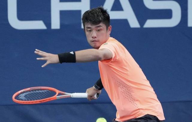 其中包括一 其中包括一